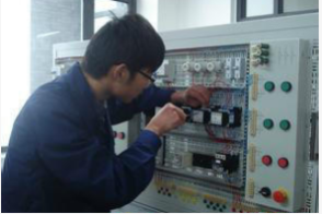 专业上门维修安装服务 让水电问题无忧